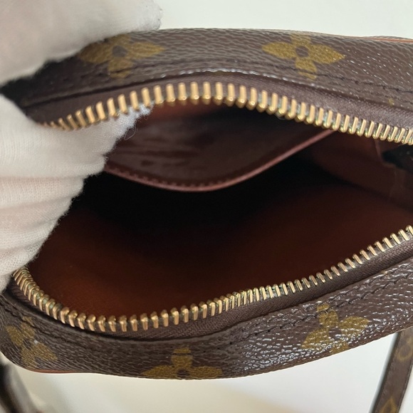 Louis Vuitton Danube Crossbody PM Unisex EUC Circa 1989 - Picture 12 of 17